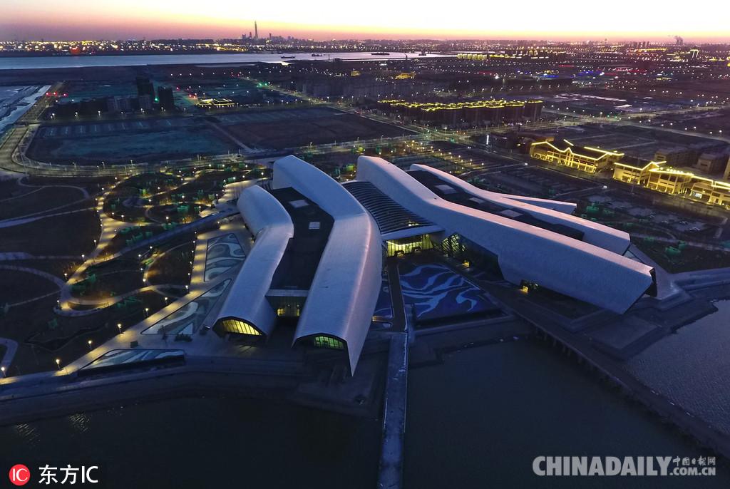 天津"海上故宫"国家海洋博物馆华灯初上