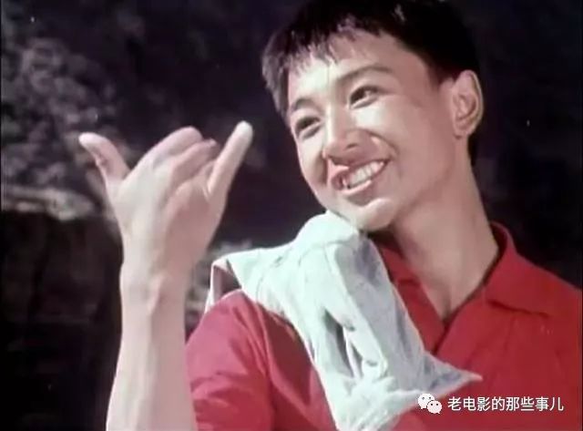 难忘曹秀山,70年代演《红雨》成偶像,80年代只能跑龙套,后成市场管理