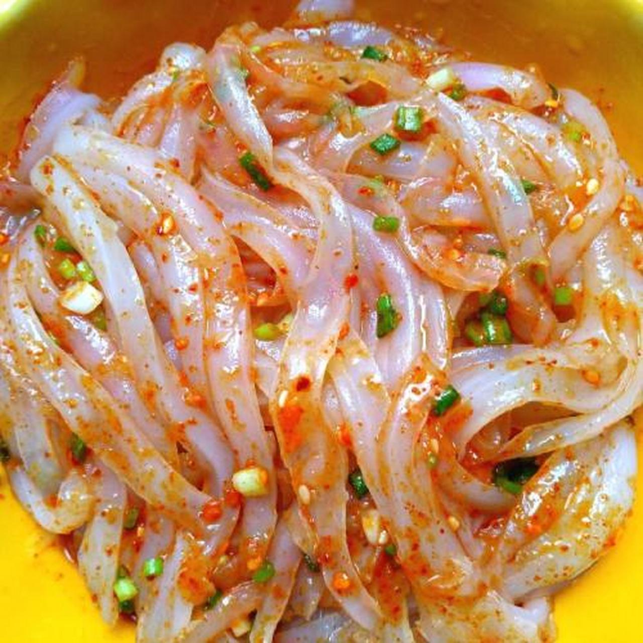 百城百味##百城百味长沙#刮凉粉在长沙是很受当地人喜欢的一种小吃