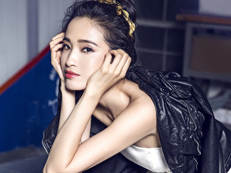 龚蓓苾性感写真,男人都想多看几眼