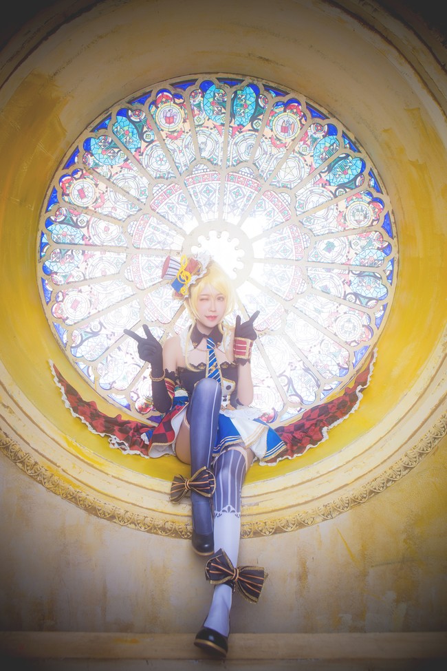 cn:桃昔 cn:桃昔 在作品中,也可以看到我们的coser选择的场景,说一句