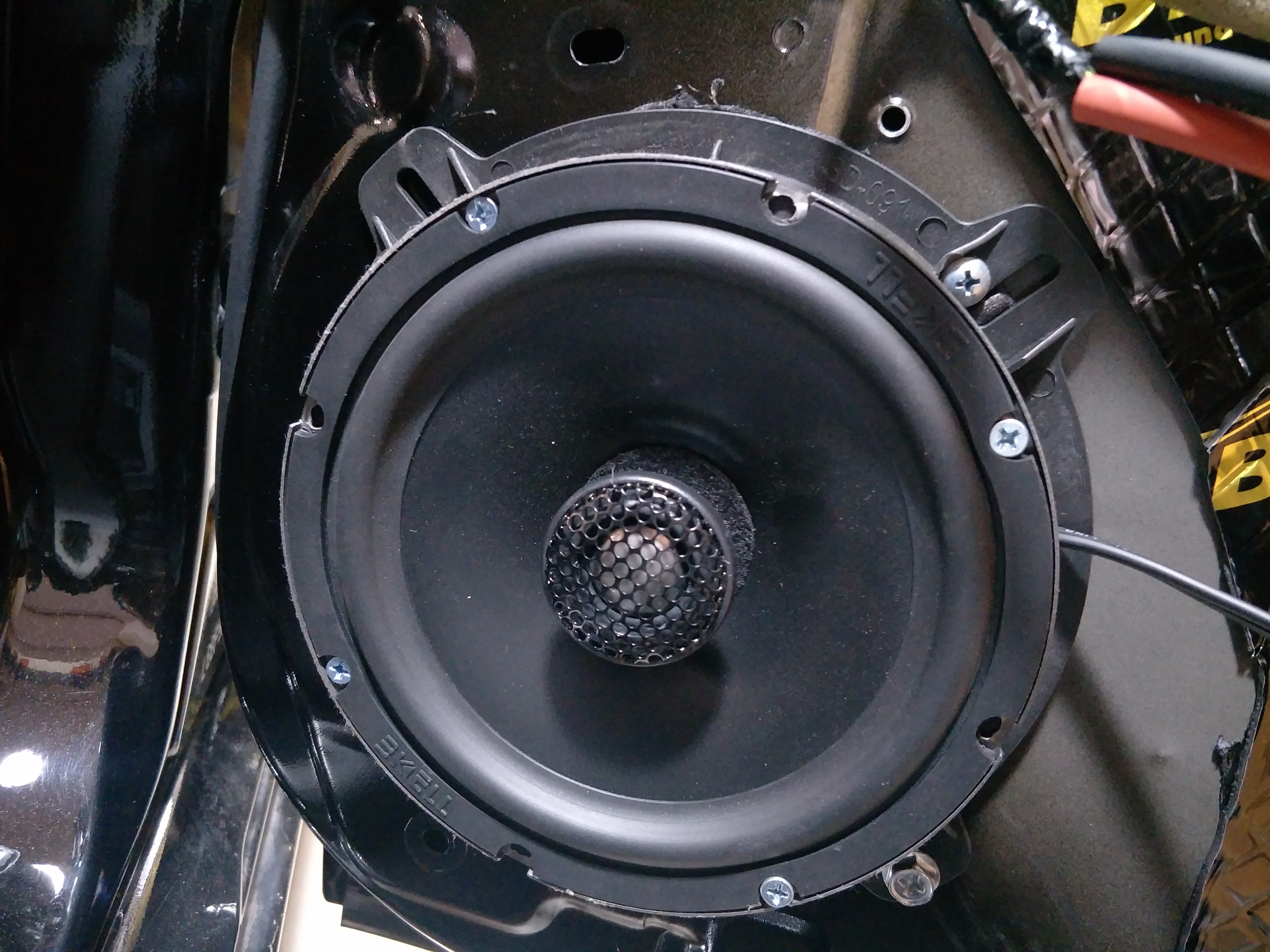 日产天籁汽车音响可以这样改装