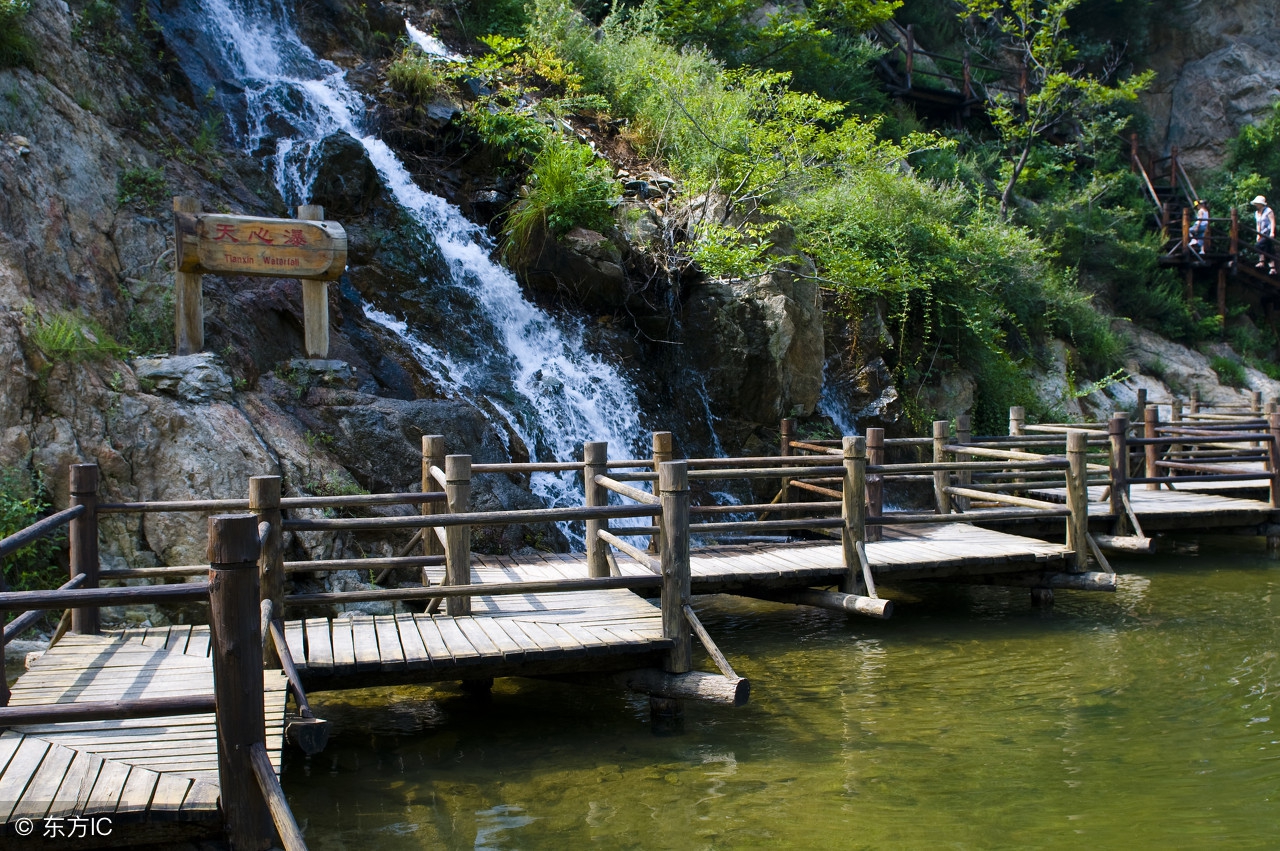 济南九如山风景区特别美丽,来济南游玩可以去看看哦!