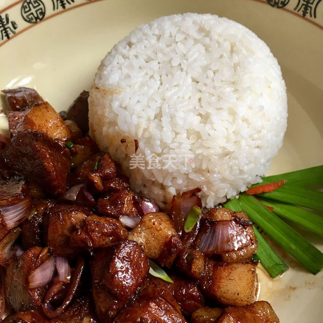 家常滷肉飯,有滋有味,做法並不難!