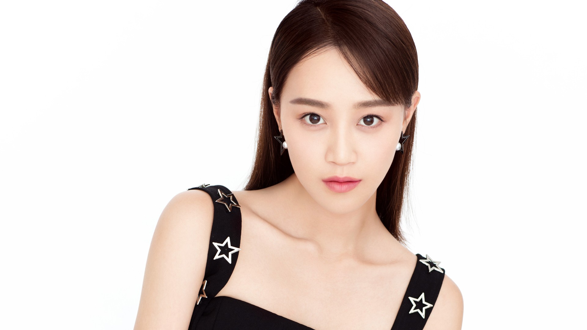 推荐四部甜宠种田文:《果香田园:腹黑夫君宠妻忙》宠妻无下限!