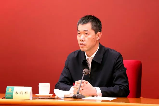 话题访谈|中消协秘书长朱剑桥:期待个体消费者更有安全感