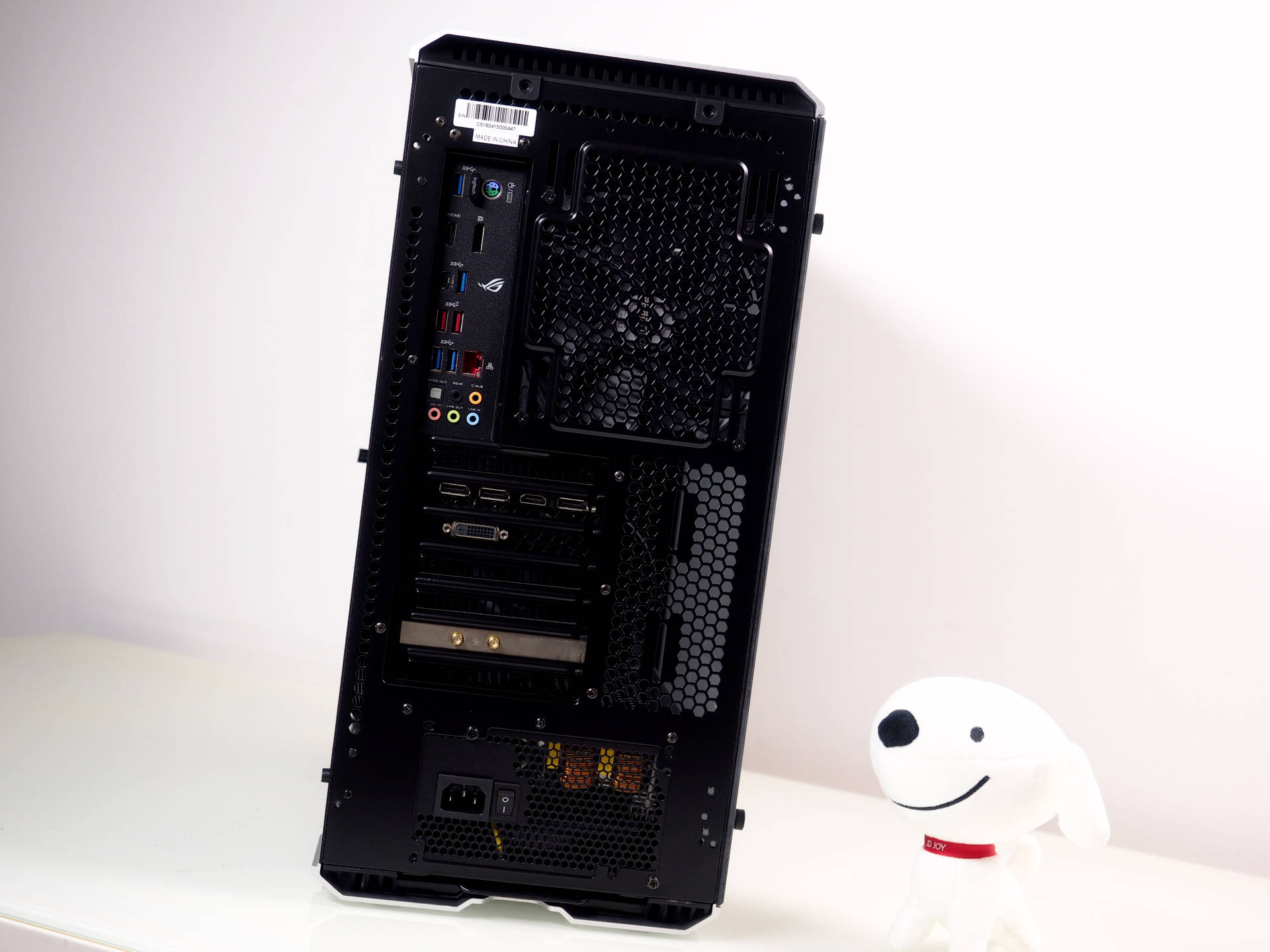 直男美学:phanteks 追风者 etg 515流光银 机箱