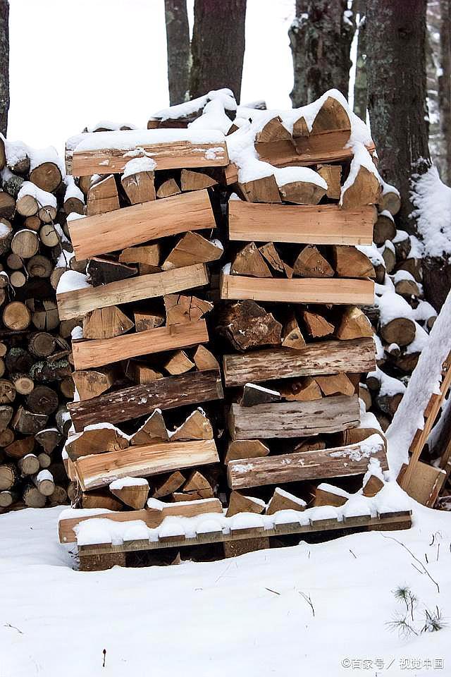 慢生活:农家柴火垛