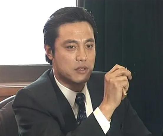 1992年《年轮》,让你怀念友情和岁月的故事,无明星经典剧