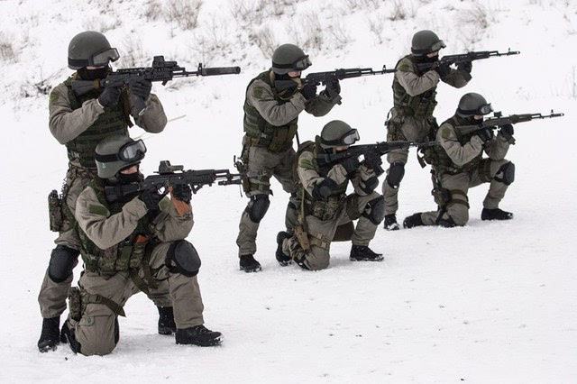 当你看了俄罗斯特警的训练模式后,就知道了为什么他们这么彪悍了