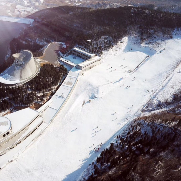 登封滑雪场图片