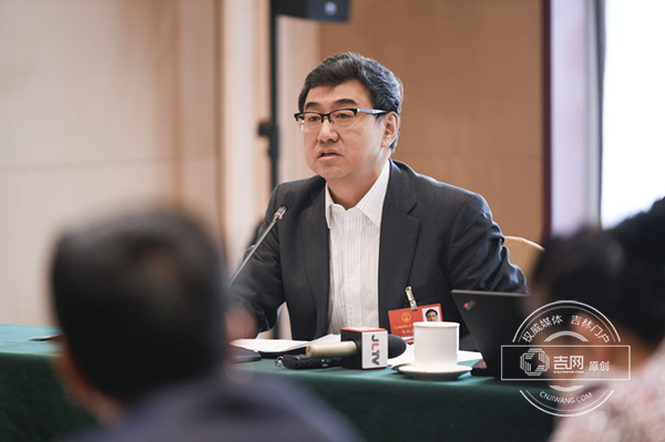 全国人大代表华树成:加快推进分级诊疗 培养更多的全科医生