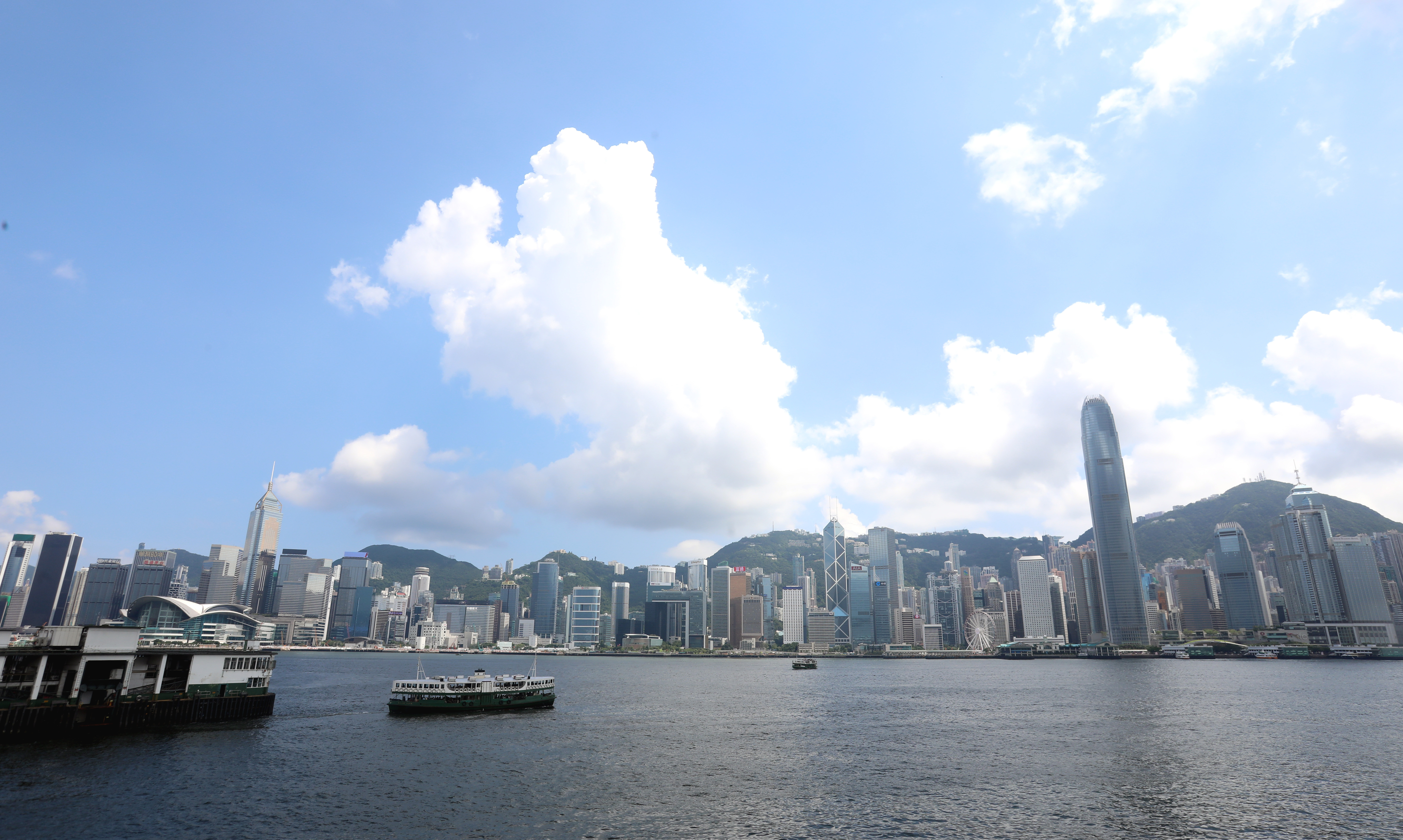 涤浊扬清,奋发有为——香港经济社会发展一年间焕发新气象(2)