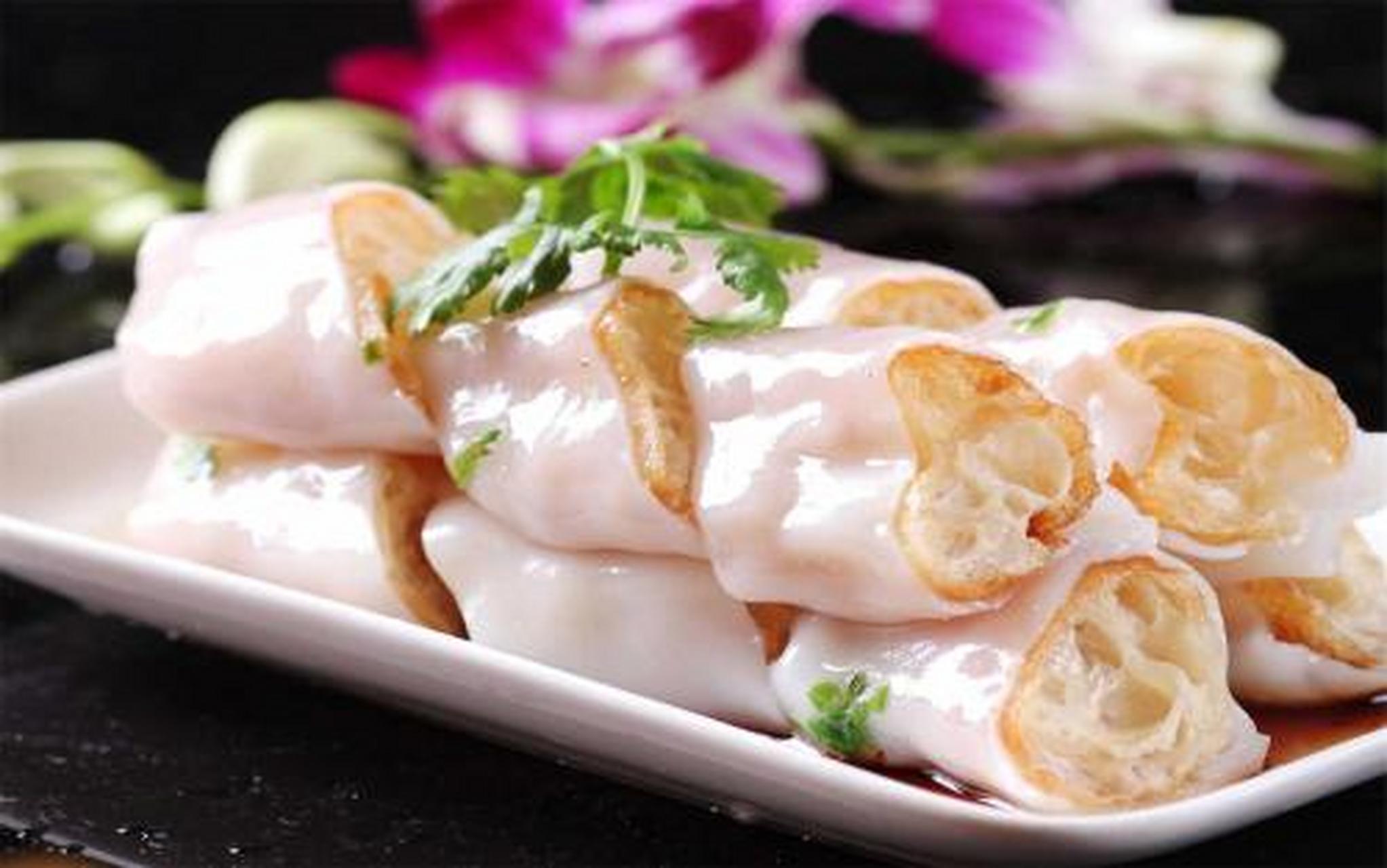 百城百味#肠粉又叫布拉蒸肠粉,是一种米制品,亦称布拉肠,拉粉,卷粉