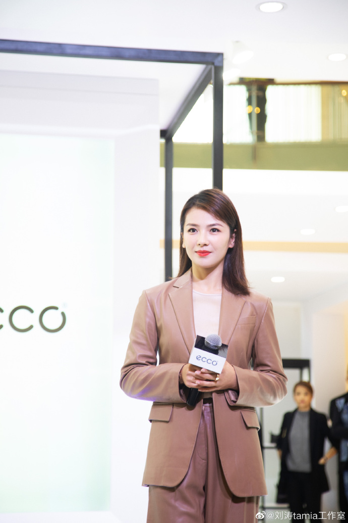 后天就要四级考试了,有没有过的小伙伴们呀,我现在