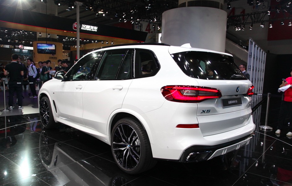 2018广州车展实拍:宝马x5