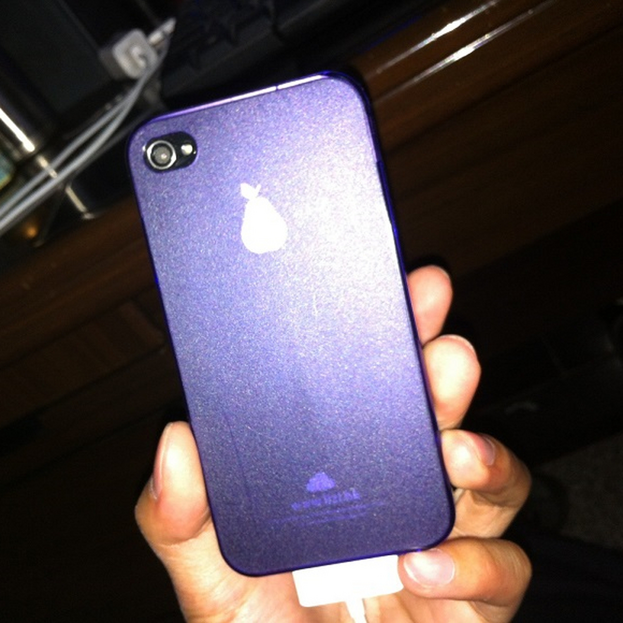 一直听大家说有苹果手机还有梨牌手机,我一直以为是个段子,原来还真的