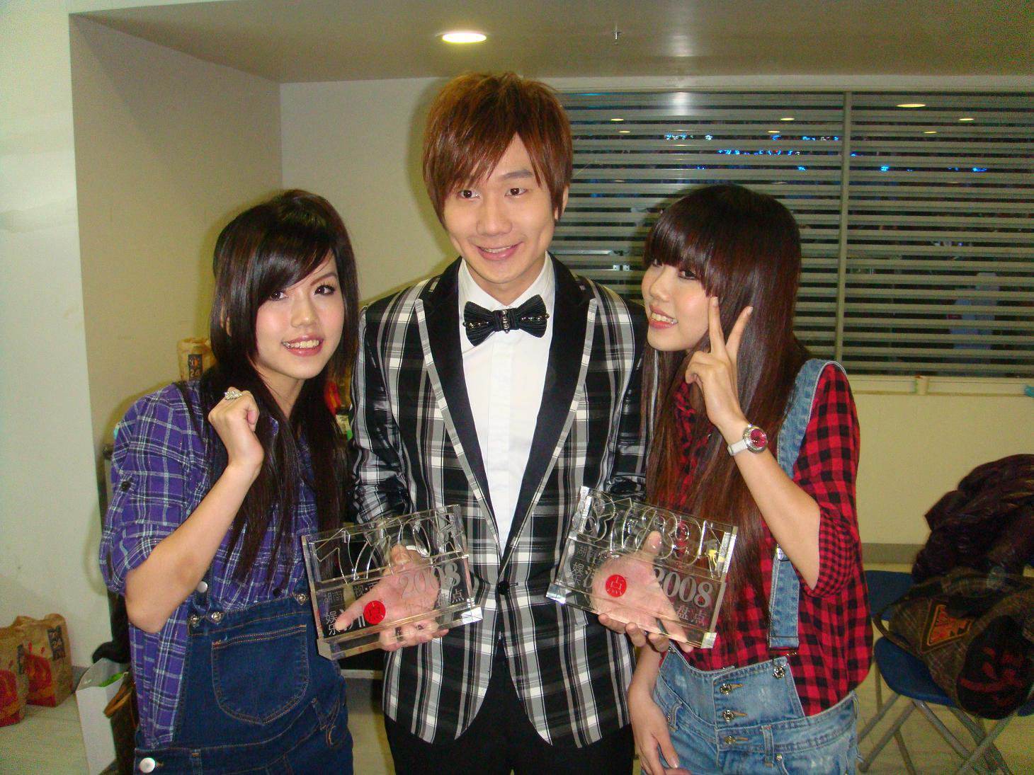 歌手:林俊杰by2同框,c位不是林俊杰,是曾为易烊千玺写过歌的他