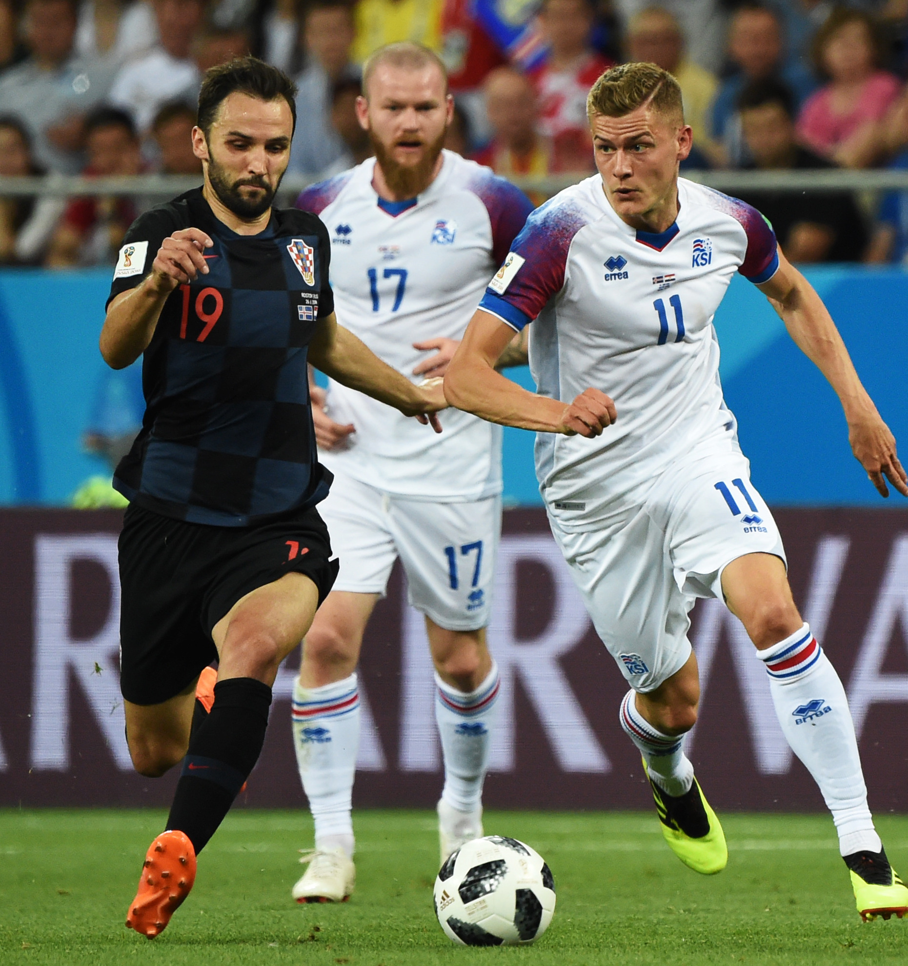 足球——d组:冰岛对阵克罗地亚(15)