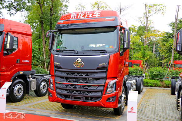 国六大马力,800升大油箱,拉绿通专用,实拍柳汽乘龙h7载货车