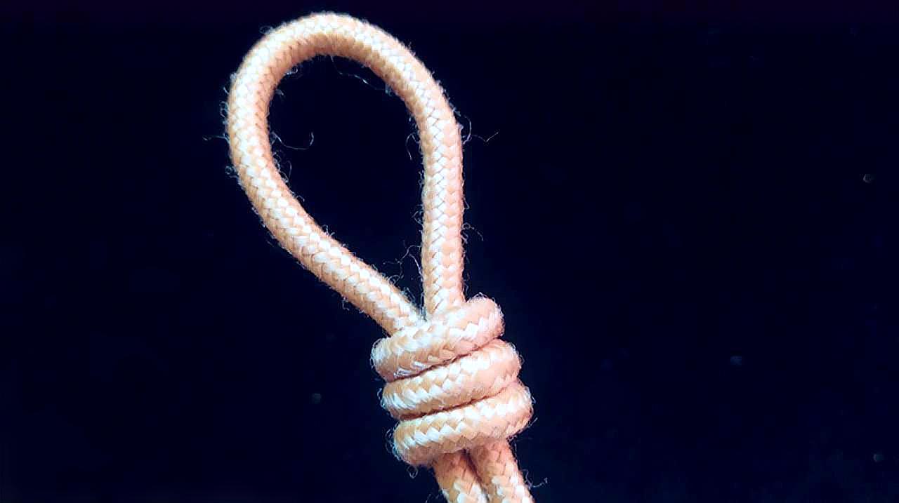 单亲妈妈被疫情断了生路,抛下两个孩子上吊自尽