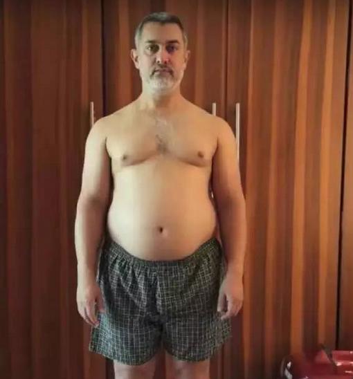 运动成就男神!52岁的阿米尔汗身材变化惊人,网友:印度巨星!
