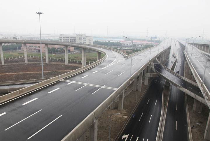 常熟市环城高架快速路东北环段于2015年11月20日正式通车,也标志着除