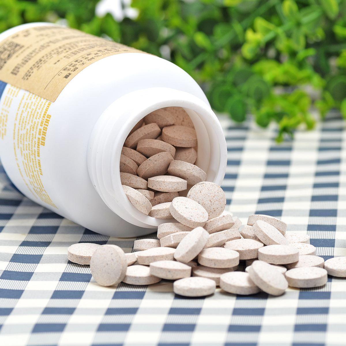 过期的药片扔了可惜,喂给花吃却喜欢极了,几天就窜满花苞!