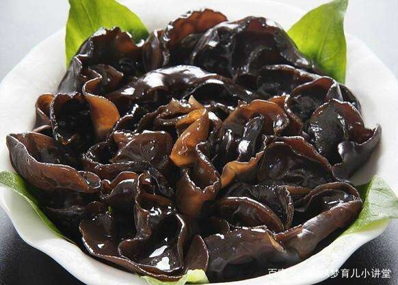人体缺铁吃什么食物好(人体缺铁吃什么食物好一点)