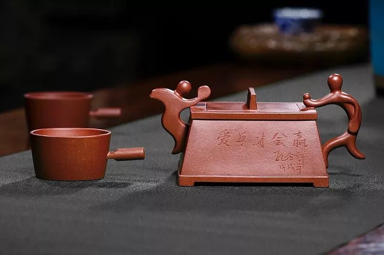 精壶门携手孔令辉,跨界合作弘扬紫砂文化