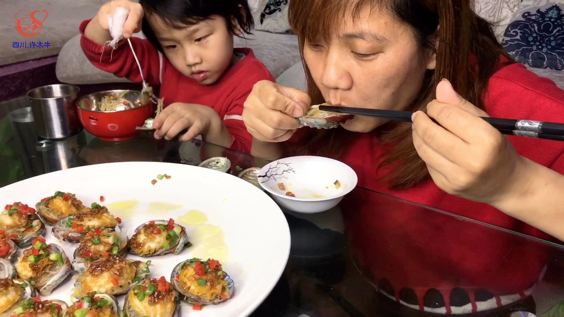 鲍鱼这样做出来才香,蒜香浓郁肉细嫩,入嘴一瞬间,好香哦