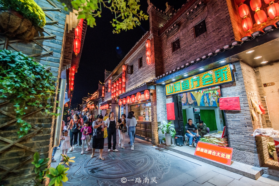 广西最美的城市,韩国人喜欢来旅游,日本人在此开客栈