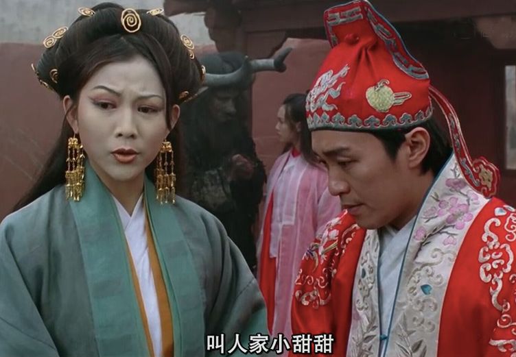 张晋贴心给蔡少芬剪脚趾甲:走过弯路,却活成了大家都羡慕的样子