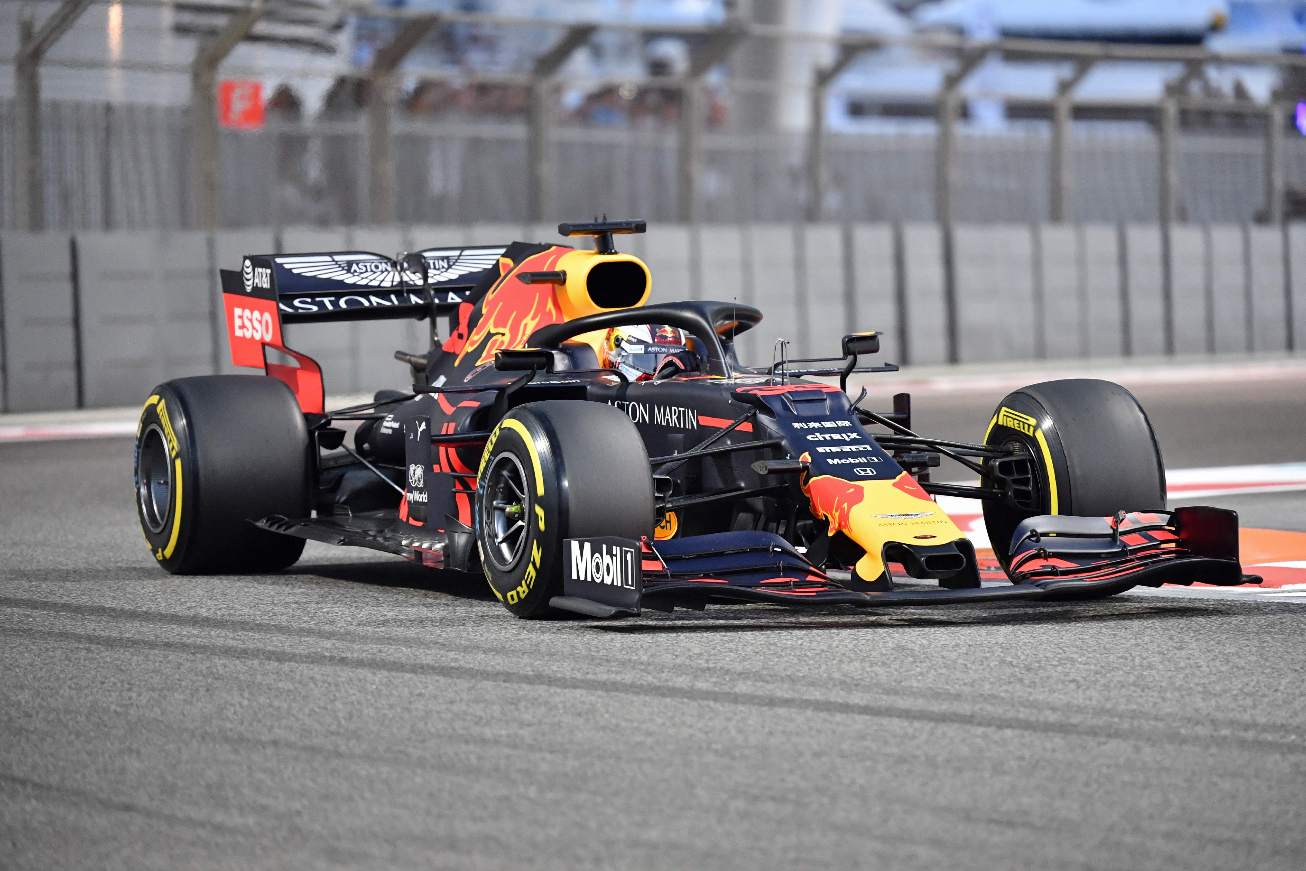 赛车——f1阿布扎比大奖赛:汉密尔顿夺得杆位(3)