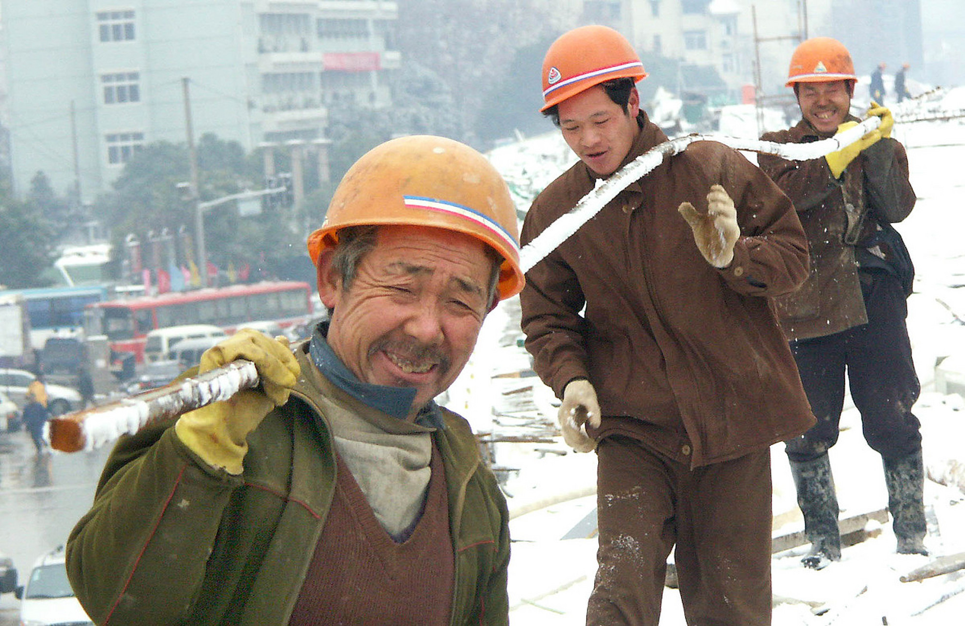 占有的资源不同,努力的