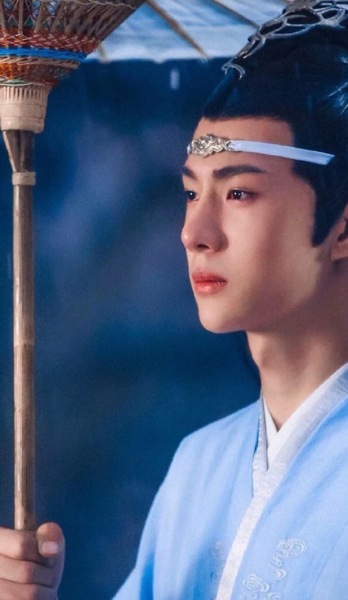 王一博谢允# wyb#王一博有翡# 这世上美好的东西不太多,立秋傍晚春佑