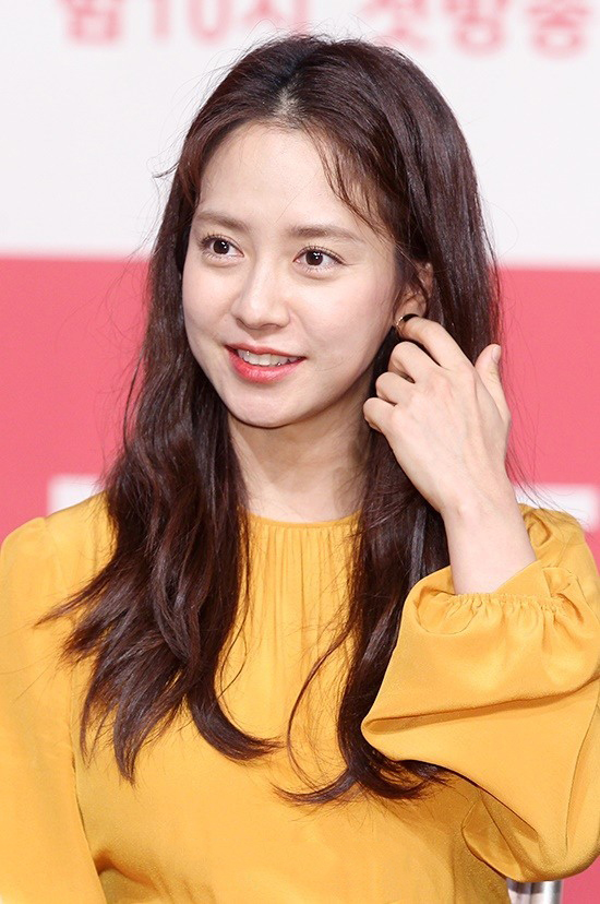 kbs月火剧《lovely horribly》新闻发布会新闻图,宋智孝很美了!