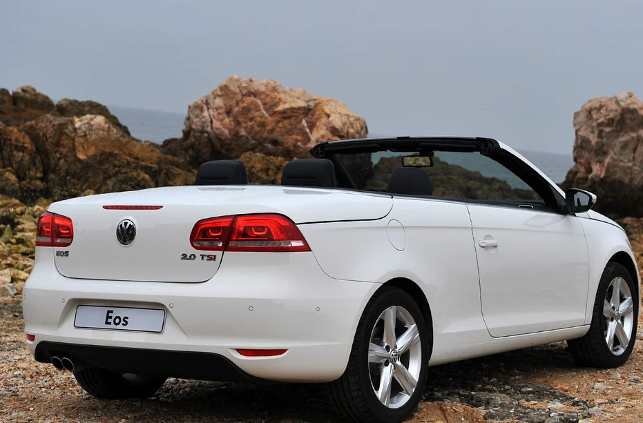 大众(进口)-大众eos,这款车看起来也比较豪华,外形沉稳大气