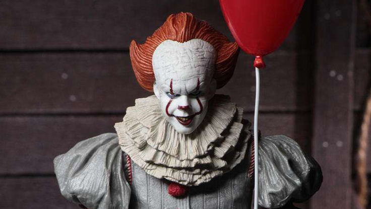 《小丑回魂》——魔鬼像弹簧,你弱它就强