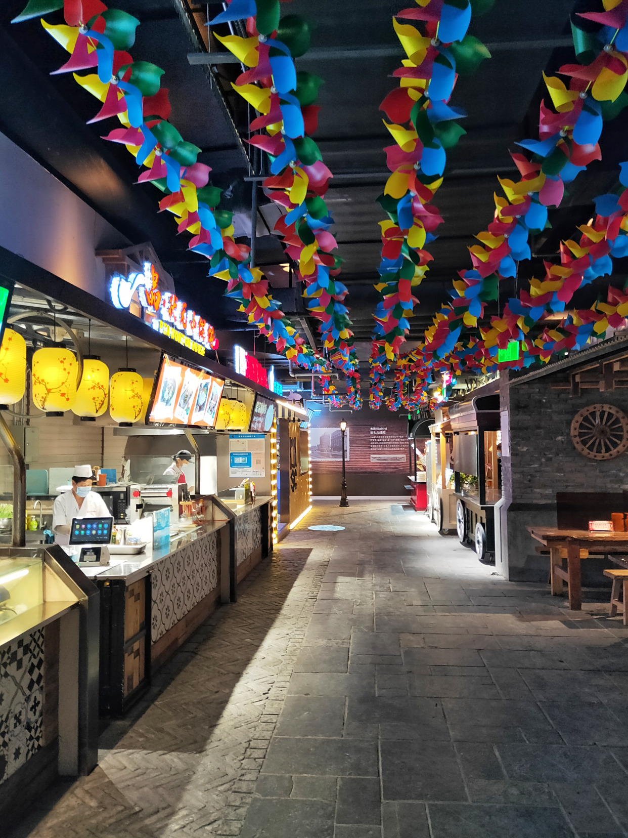 大连网红小吃街长兴里