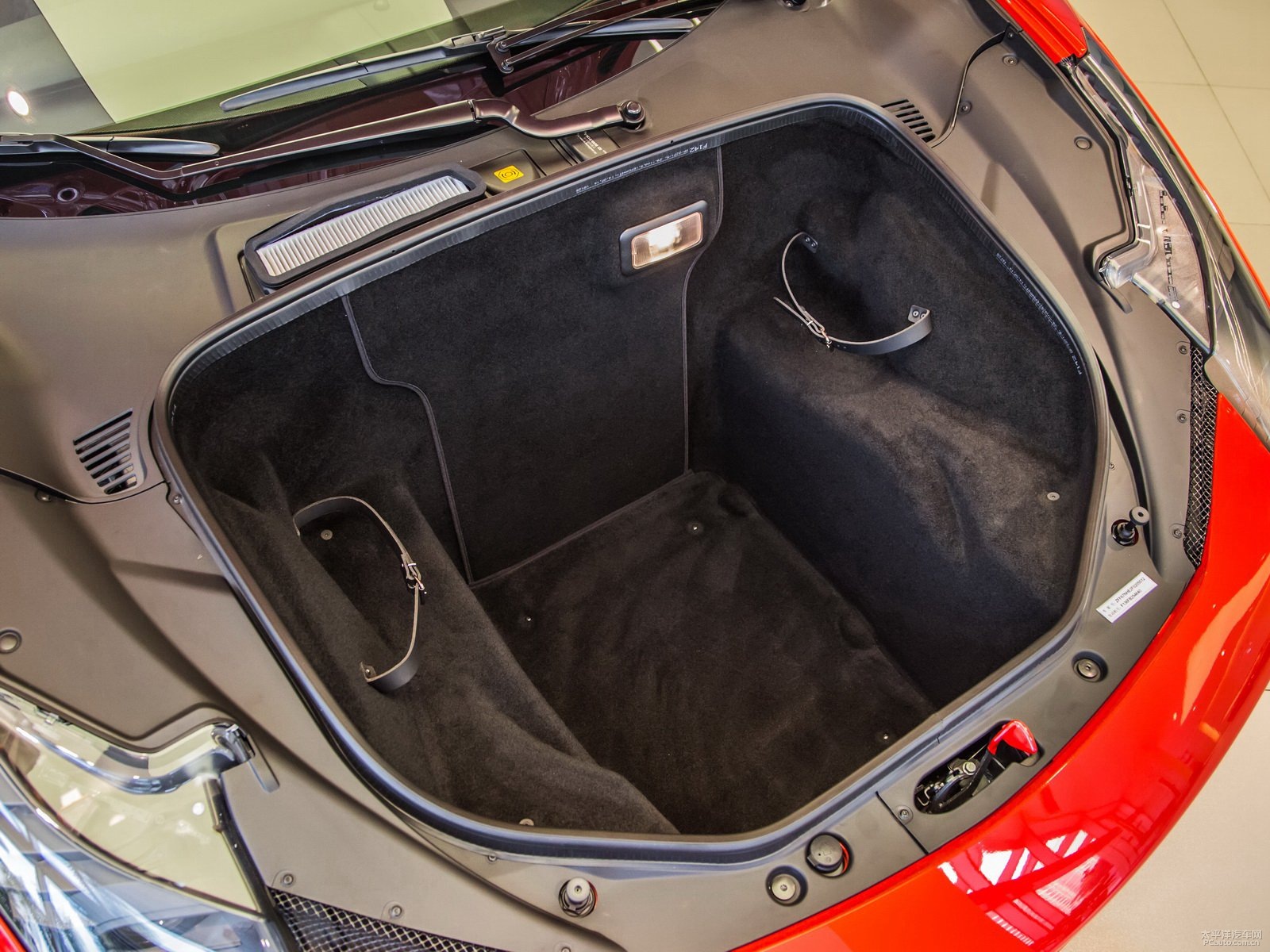 法拉利458的空间欣赏与品鉴