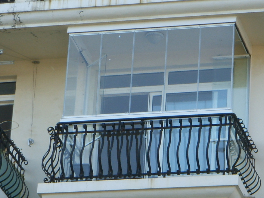 封装阳台万万别选这种窗,后悔当初不听劝,用不到半年就拆了