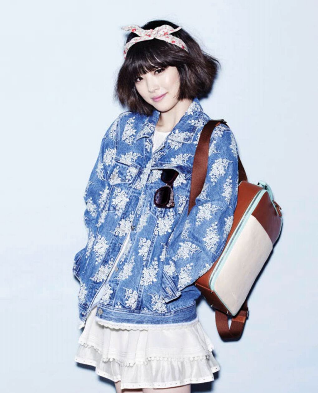 崔雪莉:穿衣时尚又可爱的美丽姑娘!