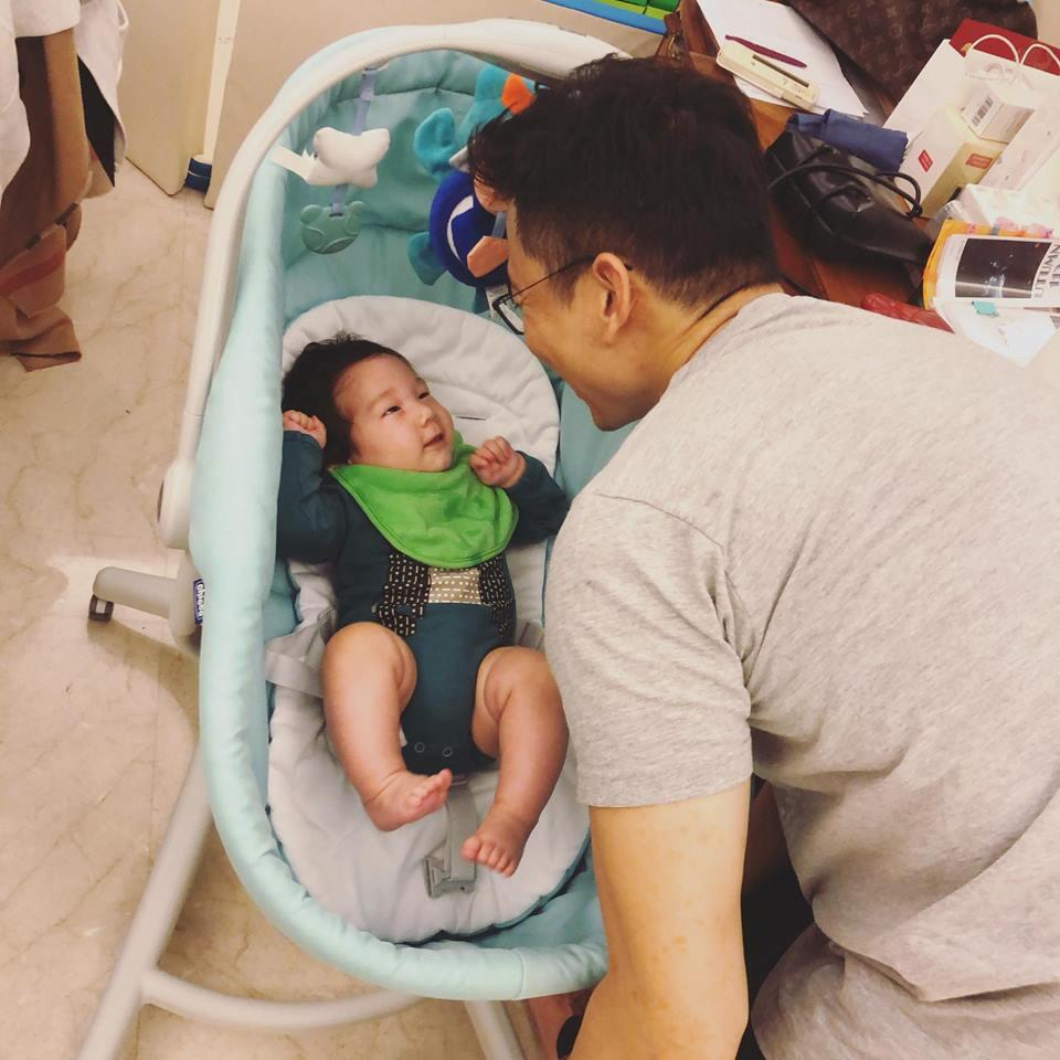 三胎儿子正脸照曝光 38岁隋棠病倒与儿女隔离 4年生3胎身体亮红灯