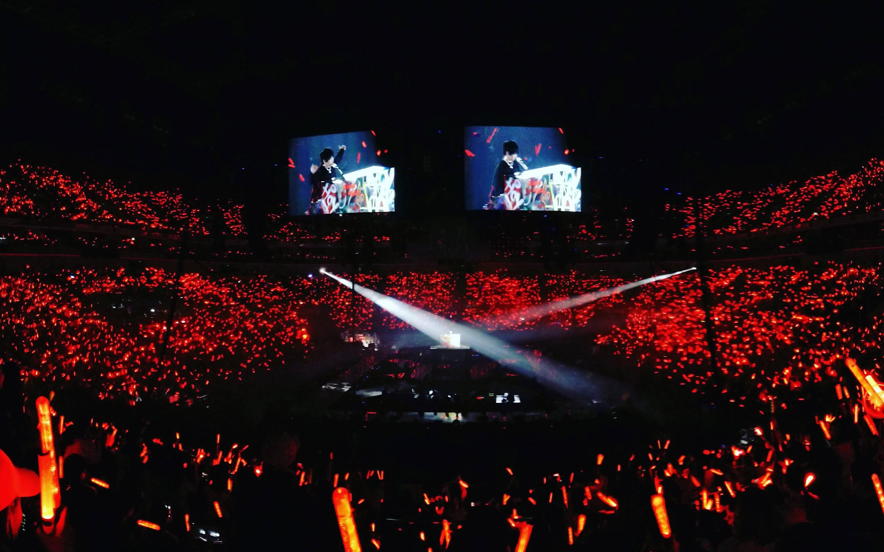 华晨宇歌曲《why nobody fights》,整首歌只有一句歌词,太震撼