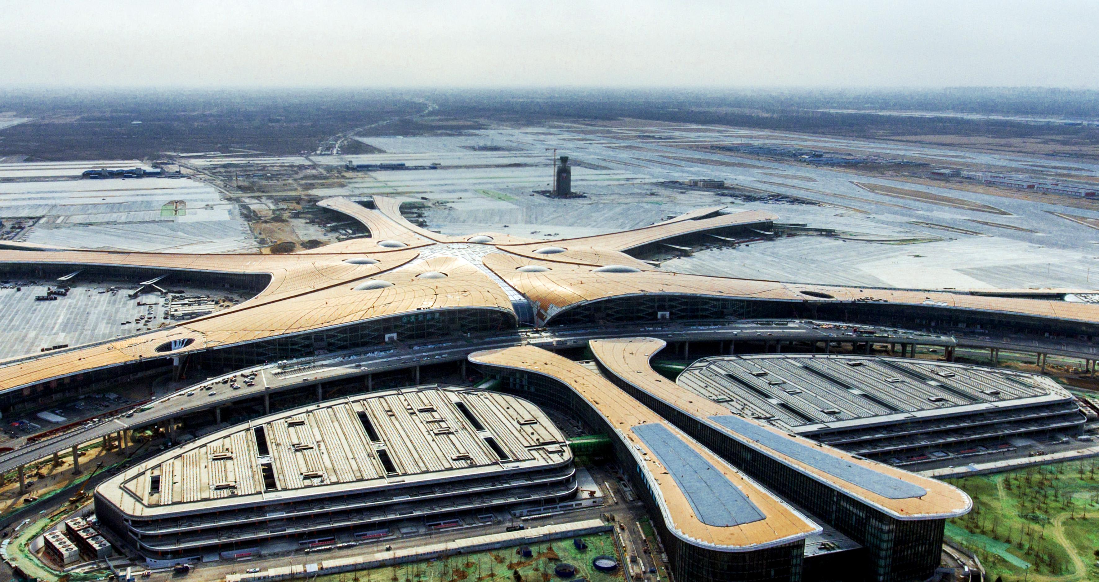 北京大兴国际机场通航在即,提供689个就业岗,最高年薪24万