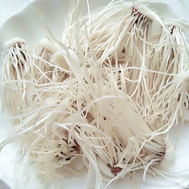 凉拌大蒜须,香辣下饭好吃,几分钟就搞定