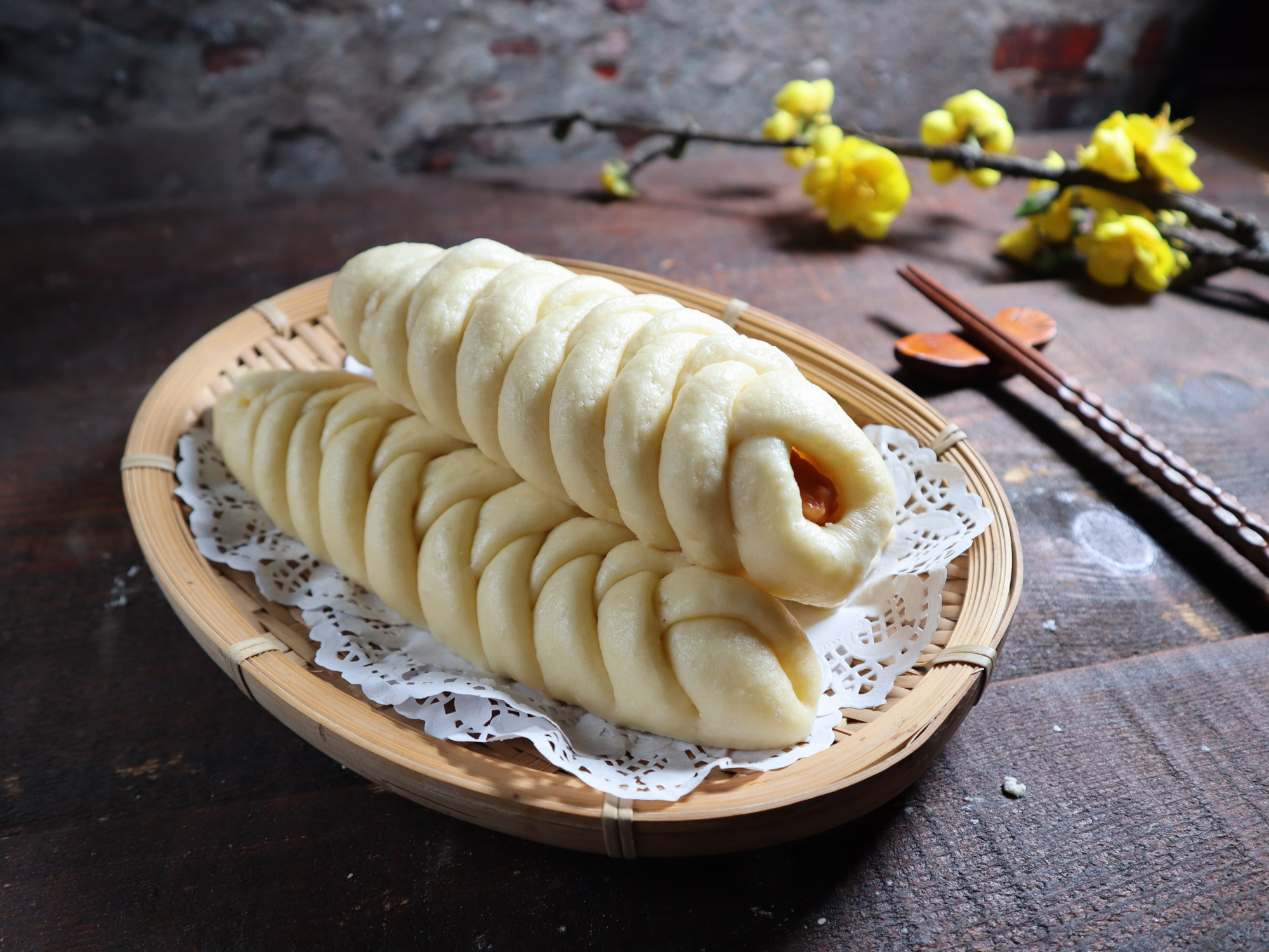 馒头变个花样,全家都爱吃,包一根火腿肠,步骤简单,好看又好吃