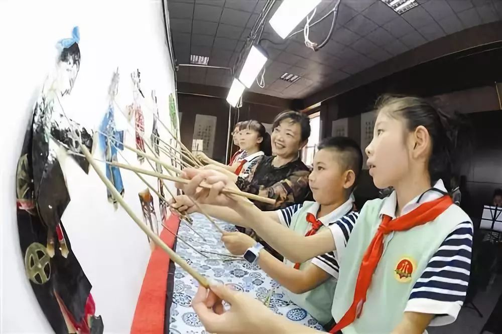 "非遗三进" 促文化保护传承