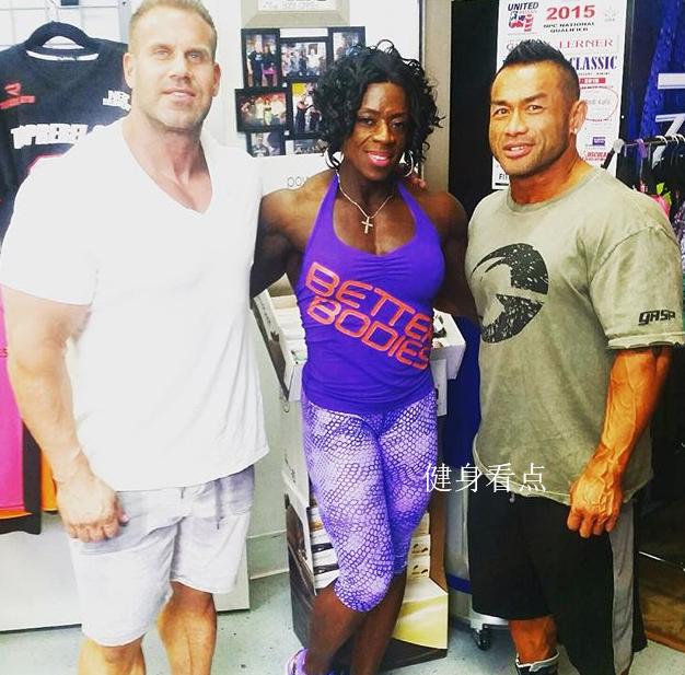 健美界最强壮情侣,男友是亚洲健美标杆,女友的成绩超过施瓦辛格